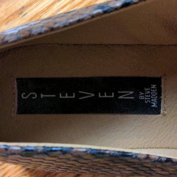 Steven By Steve Madden Haylie Snake Print Loafer 7.5 - Picture 8 of 10